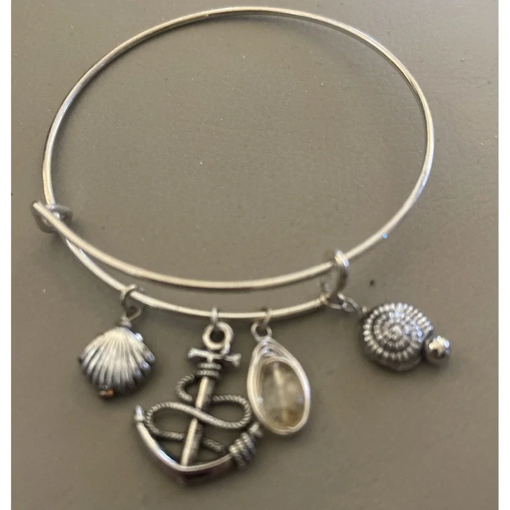 Charm Bracelet Adjustable‎ Bracelet 4 Charms 5 To 7 In. Anchor Shell Clam
